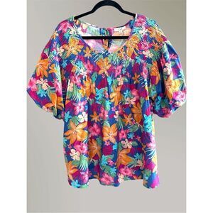 Size 1X Easel Los Angeles Floral Bubble Sleeve Top